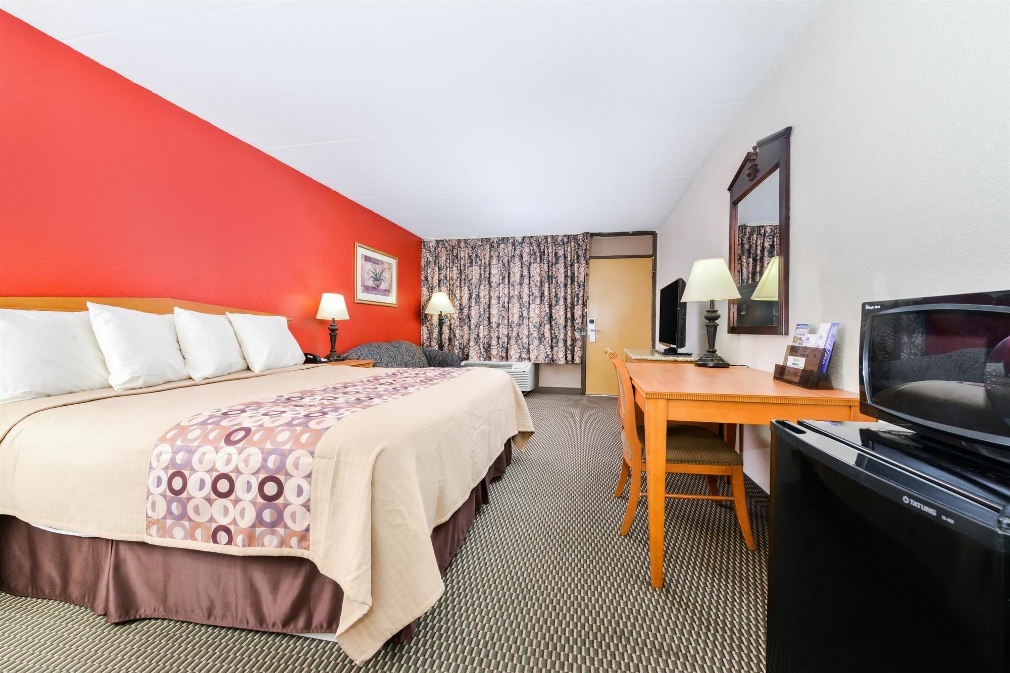 Americas Best Value Inn - Goodlettsville Exterior photo